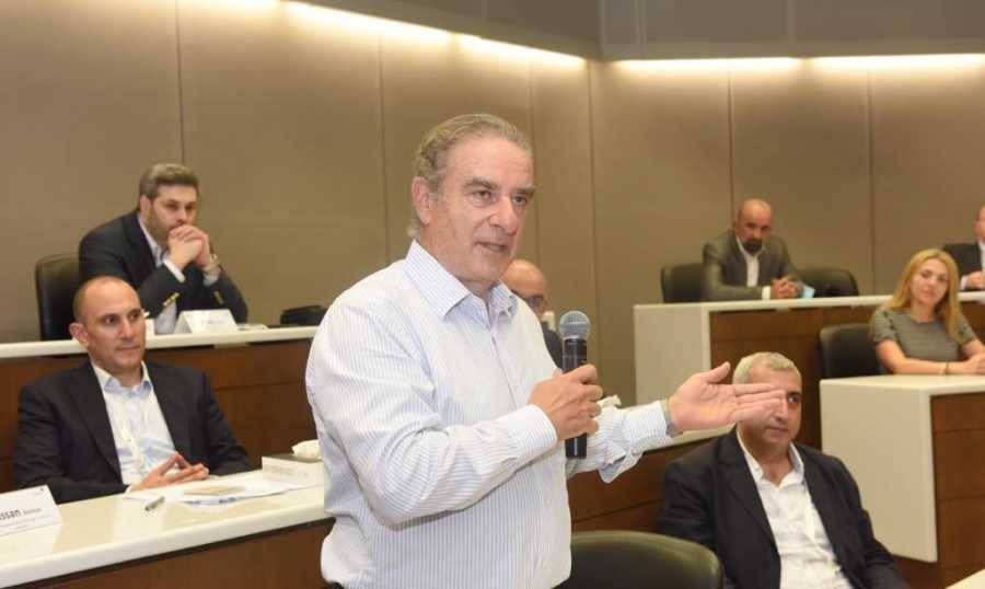 تعاون بين الجامعة الاميركية ومجموعة "غلوب مد"

فرعون يشدد على تنمية المهارات الاحترافية