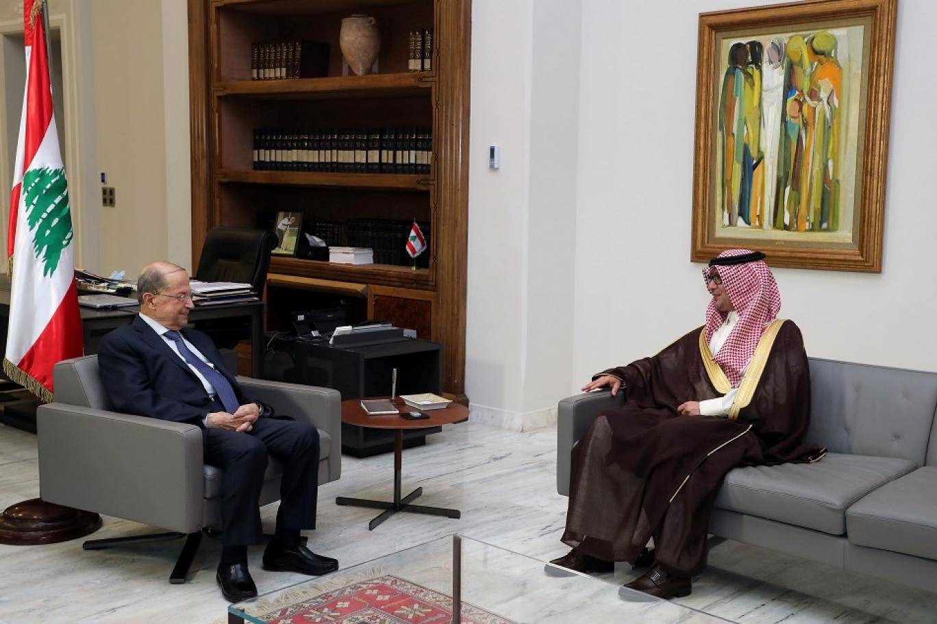 البخاري يستكمل جولاته: لا أسماء.. ولا 