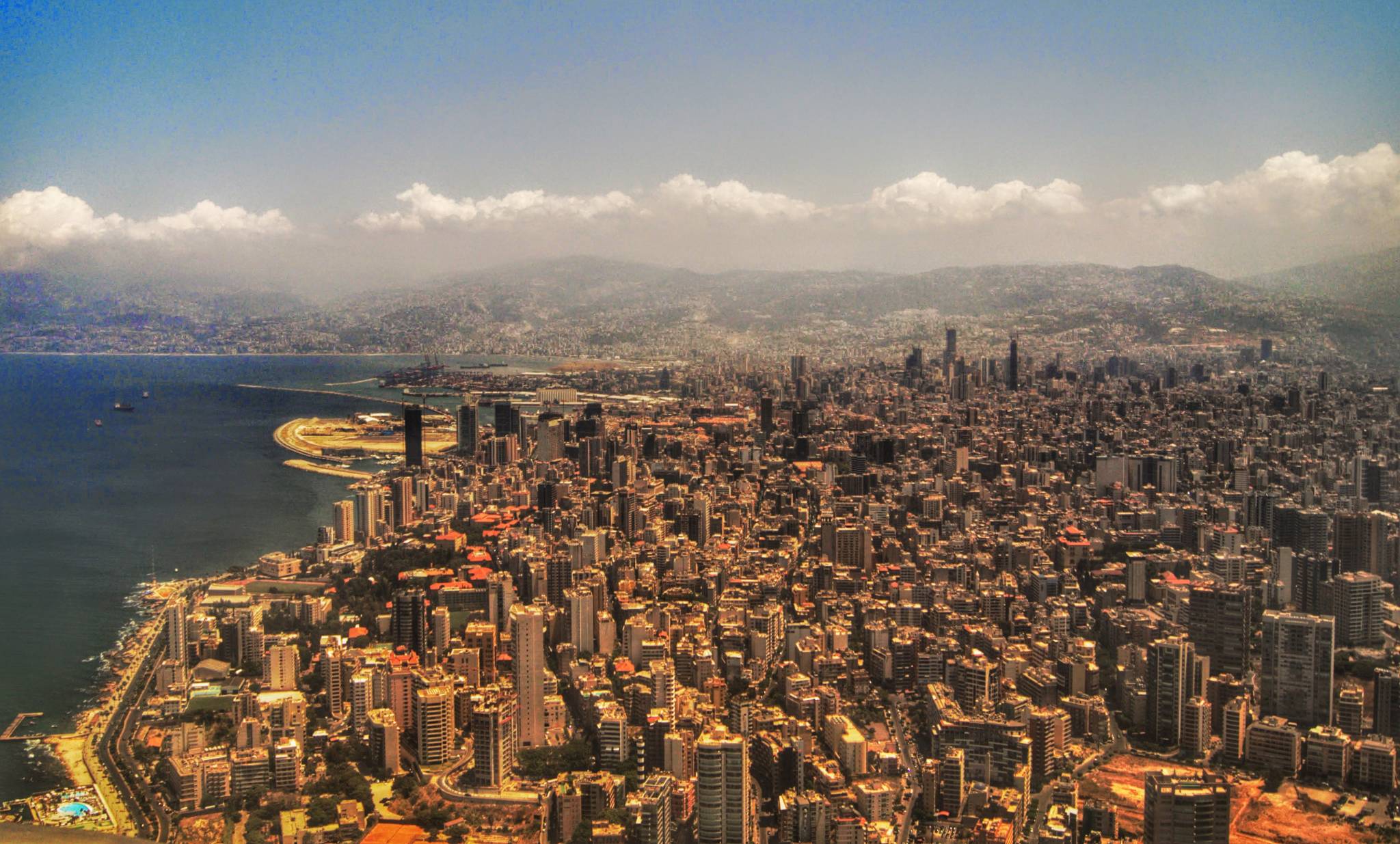 الدولار في السوق الموازية.. هذا ما سجله عصر اليوم