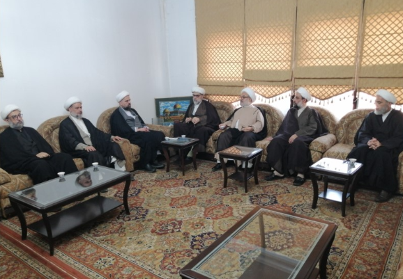 قبلان التقى وفداً من "هيئة علماء بيروت"
وتشديد على التزام الخطاب الديني المعتدل