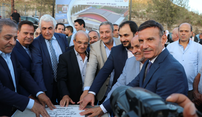 كلاس للشباب: سافروا و لا تهاجروا