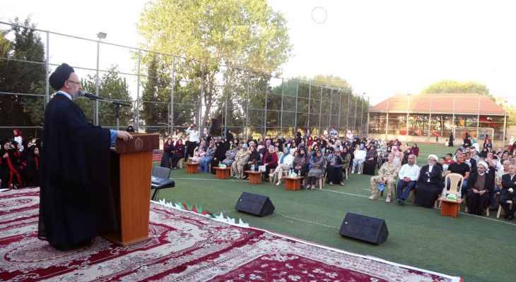 فضل الله: المرحلة معقّدة لكن سيبقى
صوتنا عالياً لبناء وطن خال من الفساد