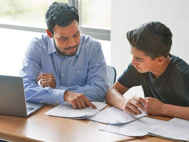 الدروس «الخصوصيّة» بين الحاجة والواقع التربوي التجاري... حقائق ومسؤوليّات