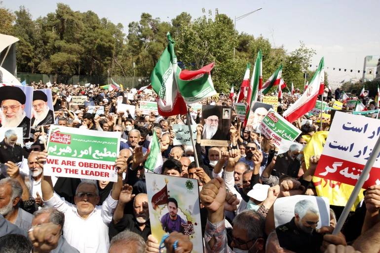 إيران تعهّدت بعدم التساهل مع الإحتجاجات:
الغرب دعم أعمال الشغب... ومُحاولات انتهاك سيادتنا لن تمرّ