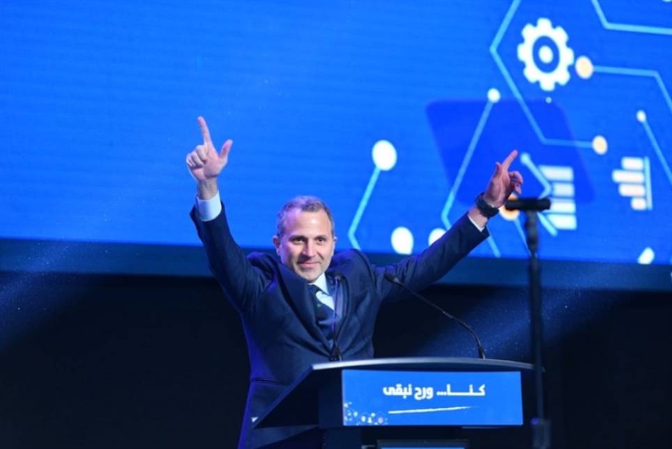 حزب الله يخشى «المفاضلة» بين باسيل والفوضى الدستوريّة
ورئيس الوطني الحرّ «يتدلّل» بالمطالب الحكوميّة