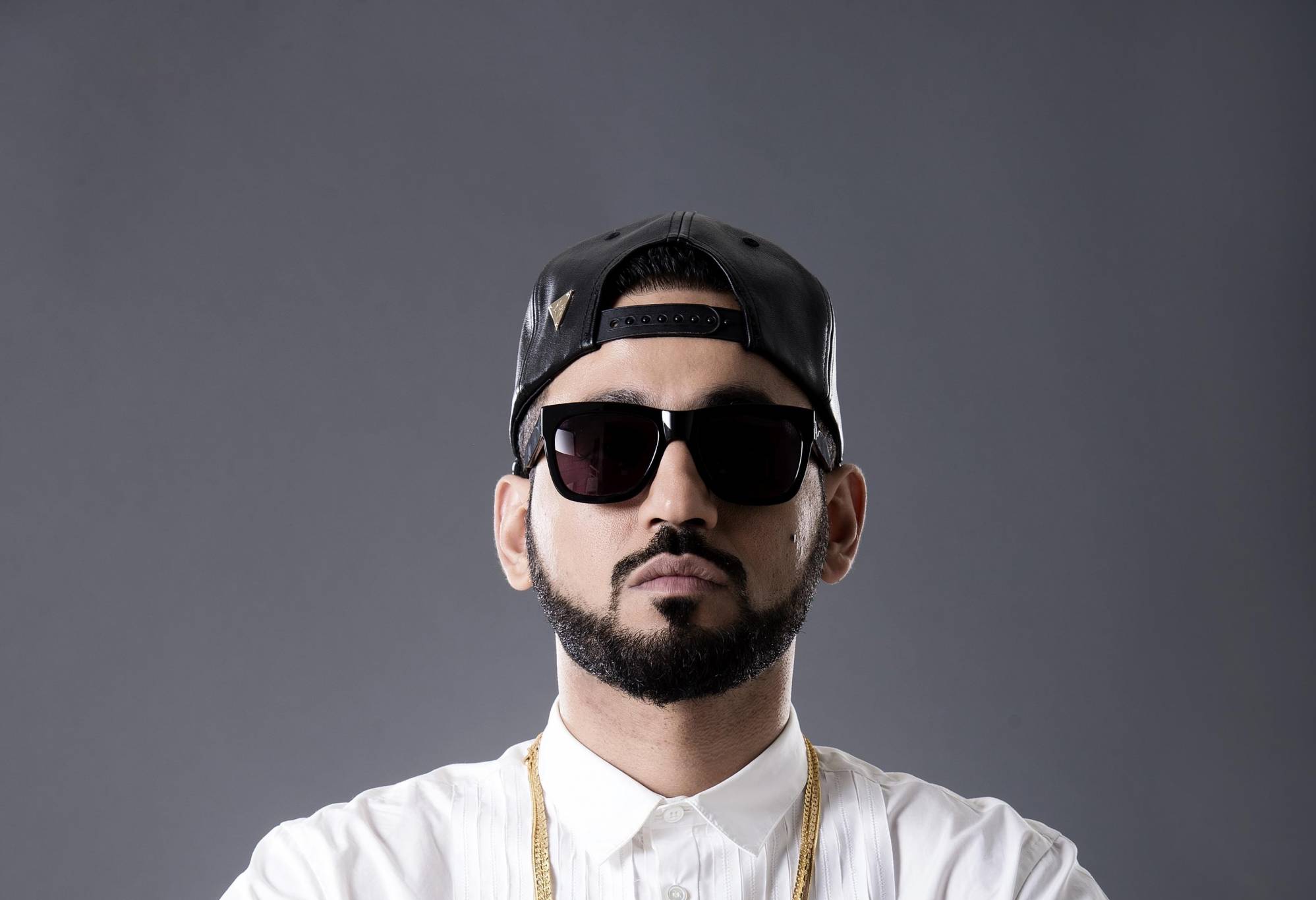 DJ Bliss يطرح 