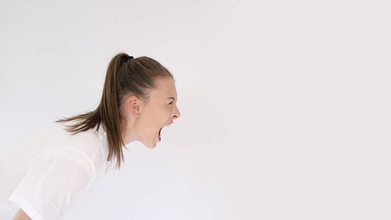 هل يساهم قليل من الصراخ في الوصول لصحة عقلية أفضل؟