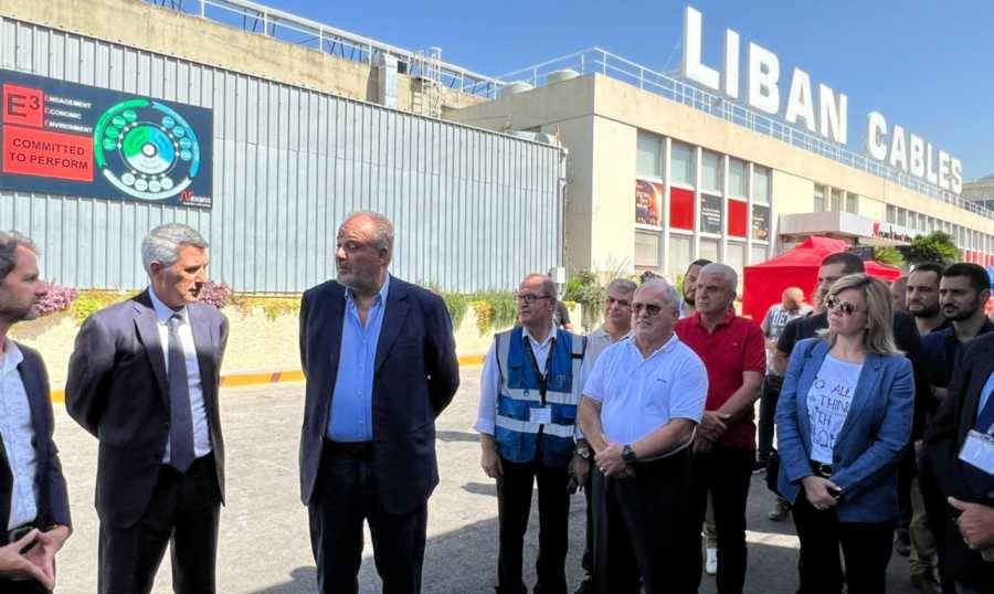 افتتح مركز التدريب  لتركيب الطاقة الشمسية
بوشكيان: الأزمة كبيرة لكنّها غير مستعصيةِ الحلّ