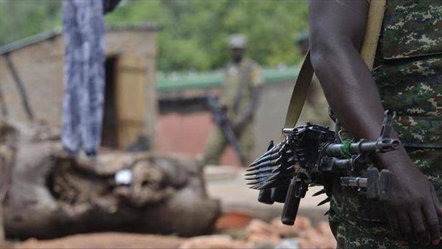 مقتل 30 شخصا غرقا خلال فرارهم من هجوم مسلّح في نيجيريا