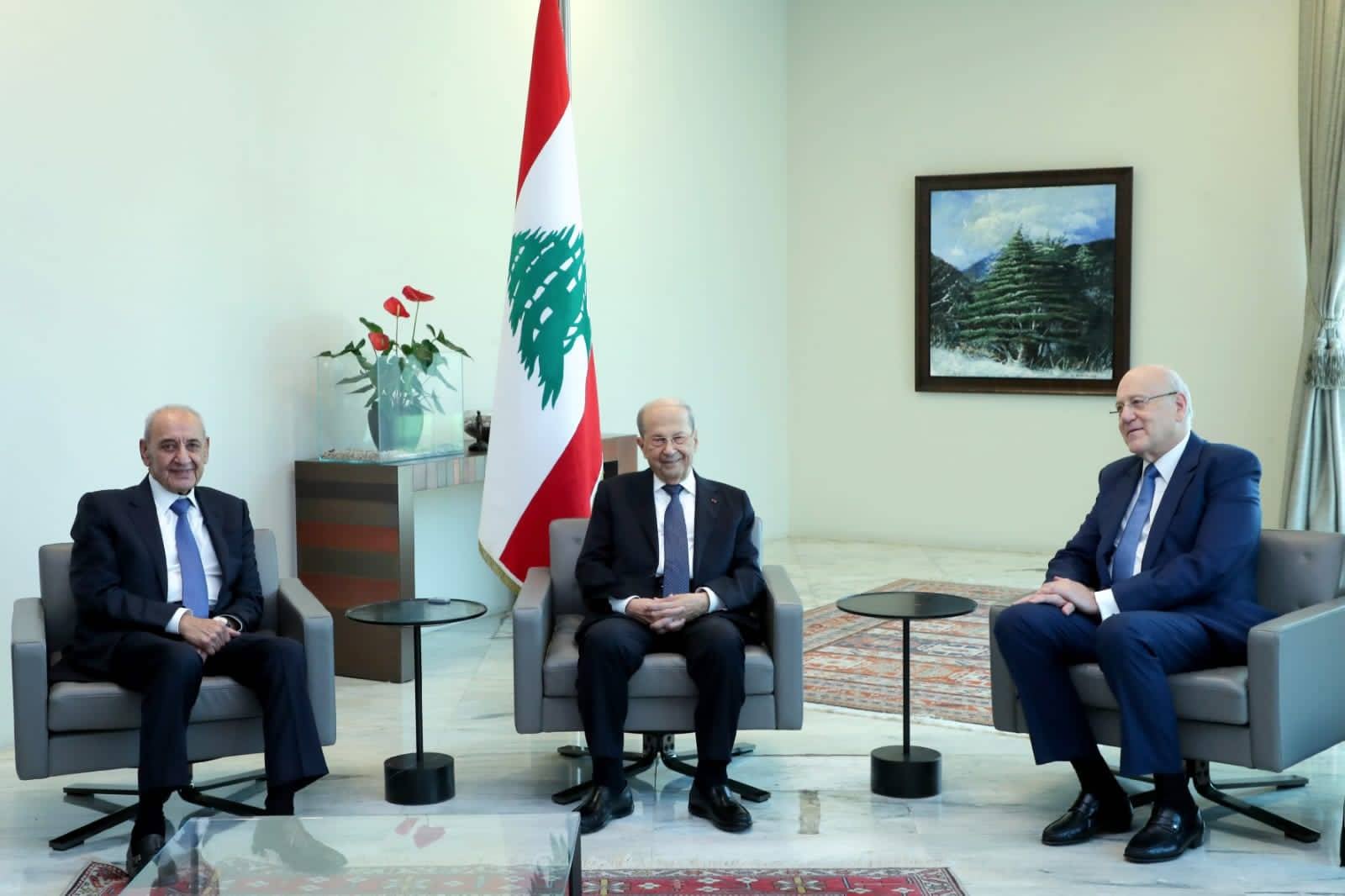تعديلات على العرض الأميركي سيتسلمها هوكشتاين.. ملف ترسيم الحدود: هكذا جاء الرد الموحد من الرؤساء الثلاثة
