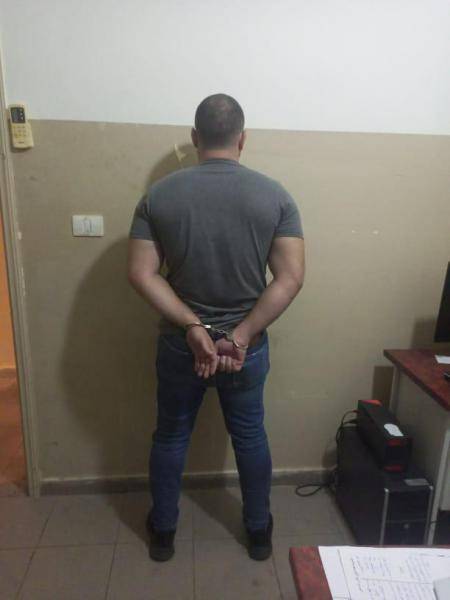 بجرم محاولة قتل .. قوى الامن توقف  أحد المطلوبين في هذة المنطقة
