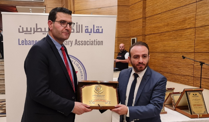 الحاج حسن رعى معرض نقابة الأطباء

البيطريين: لوضع ضوابط للمهنة