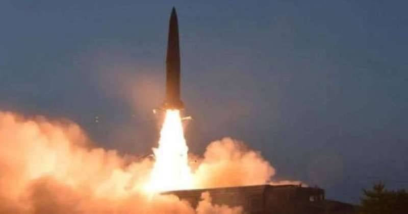كوريا الشمالية تطلق صاروخا باليستيا باتجاه بحر اليابان