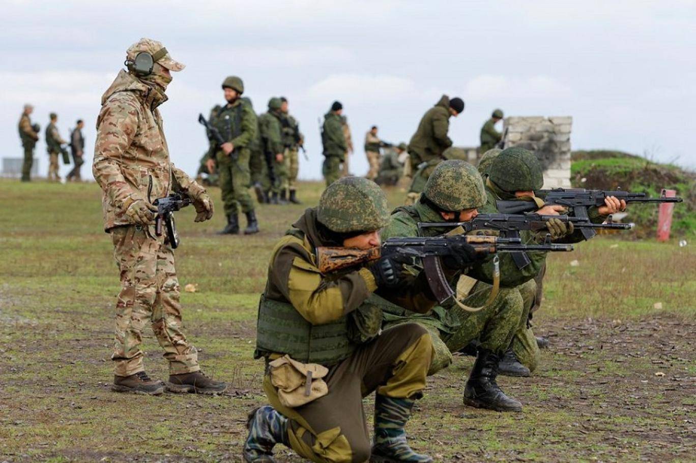 مسلحان قتلا 11 شخصاً في مركز تدريب عسكري روسي
