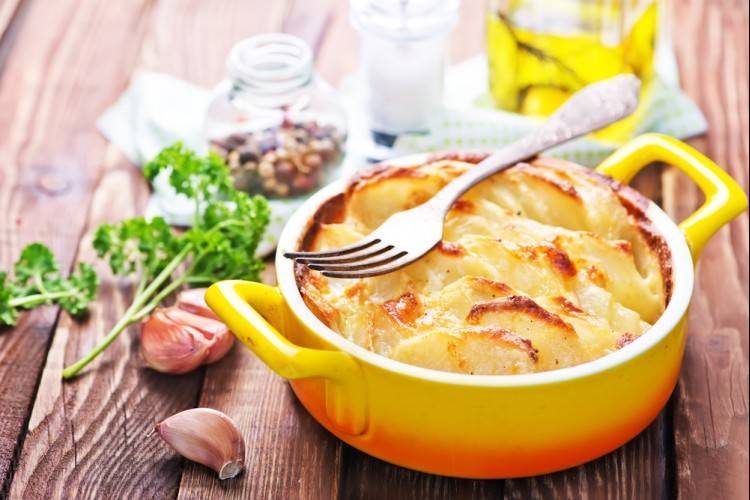 طريقة عمل غراتان بطاطا بالجبنة