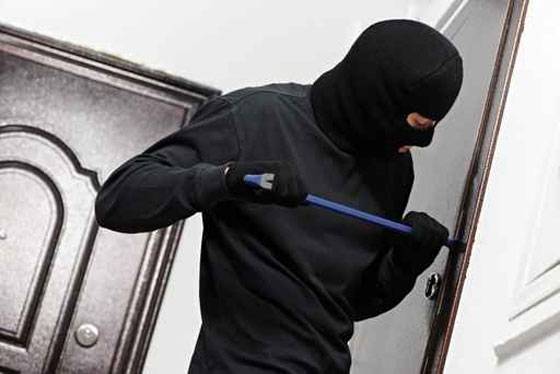 مجهولون سرقوا منزل في برقايل... بواسطة الخلع والكسر