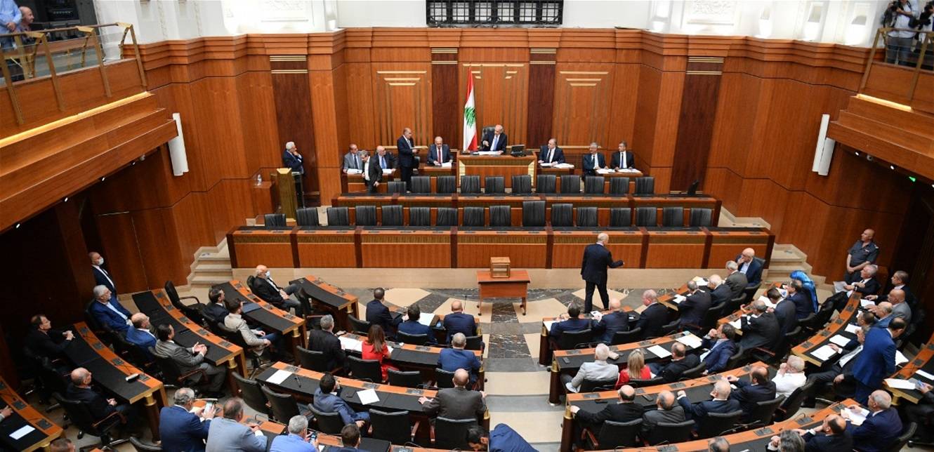 فوز عدنان طرابلسي في عضوية لجنة المال