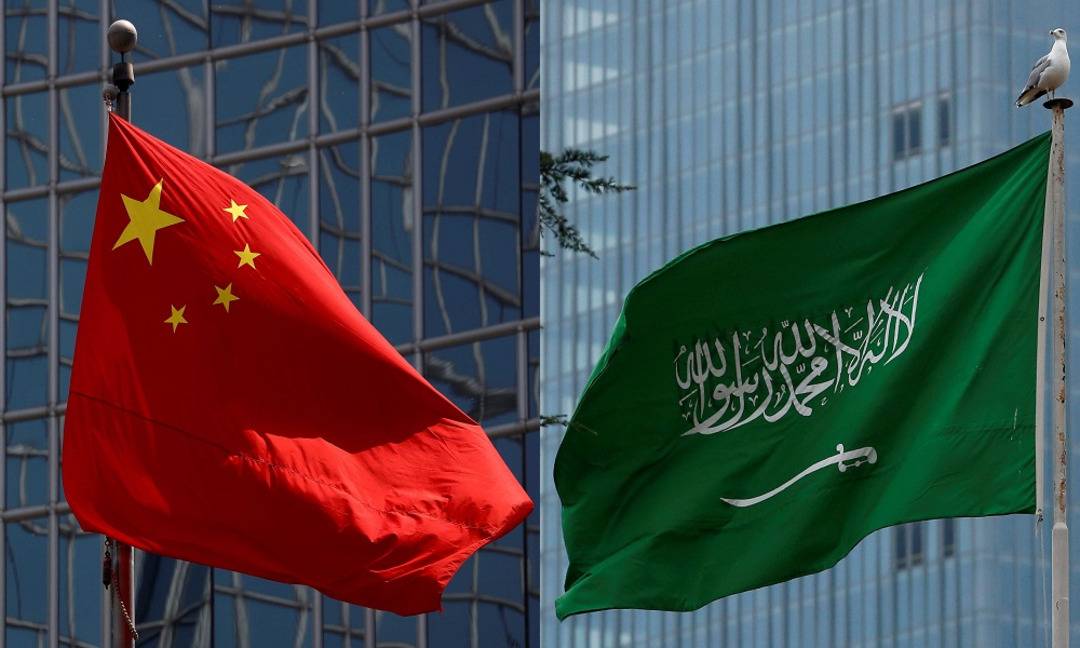 اتفاق بين بكين والرياض حول سوق البترول والطاقة النووية..