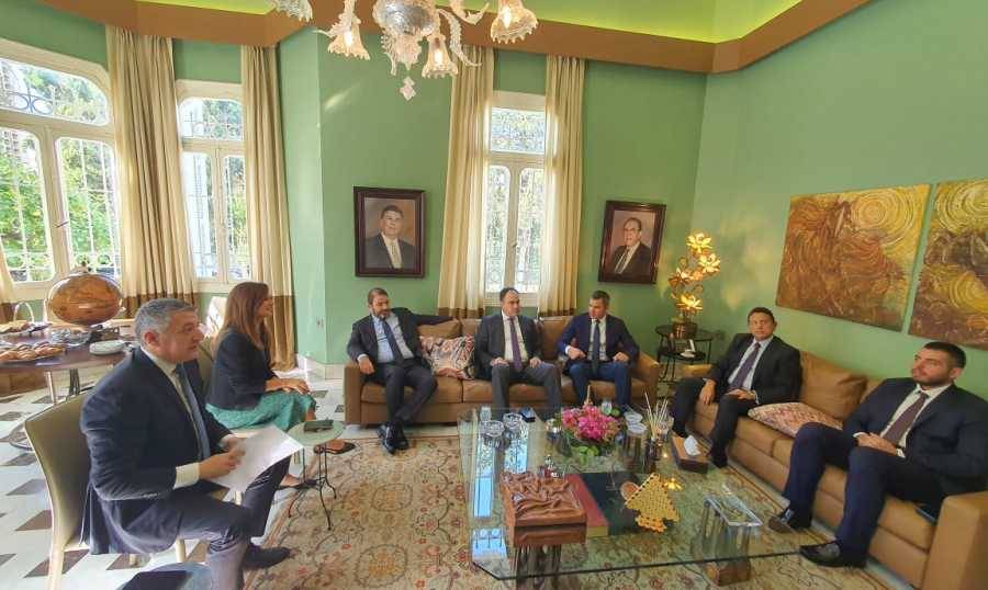 "لبنان القوي" زار "الوطني المستقلّ" عارضاً
مبادرته للتوافق على انتخاب رئيس للجمهوريّة