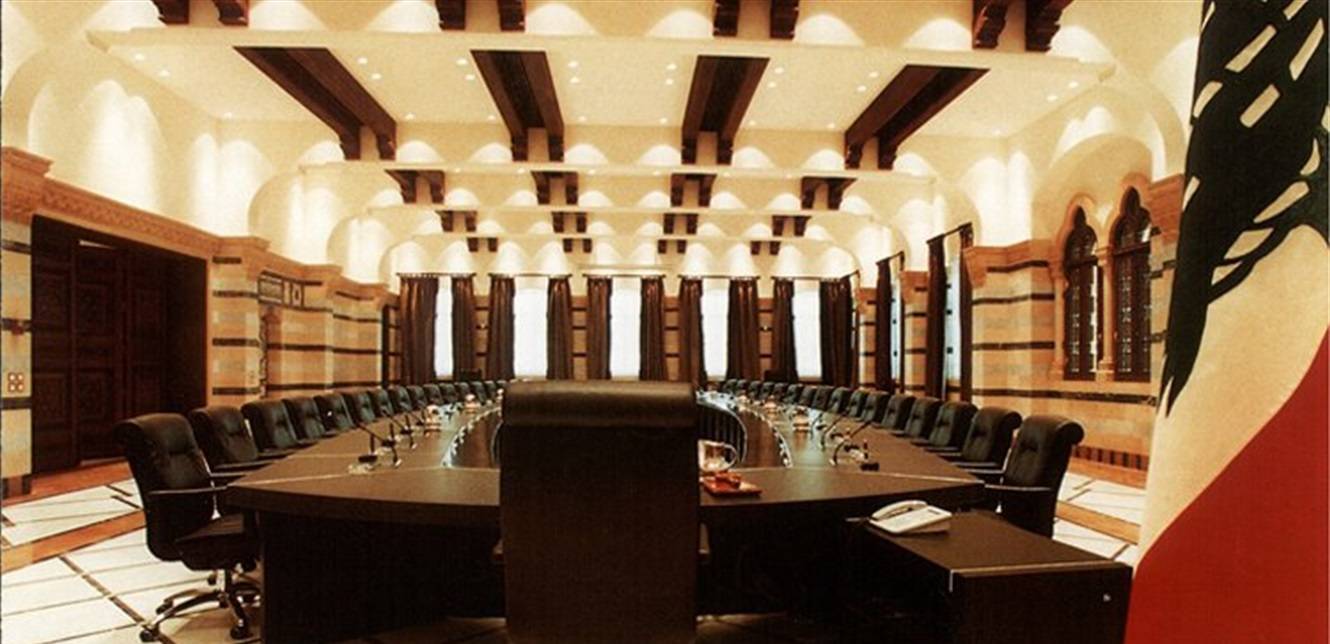 "محاولات أخيرة" لتشكيل الحكومة... وباسيل مصرّ على تعديل هؤلاء الوزراء