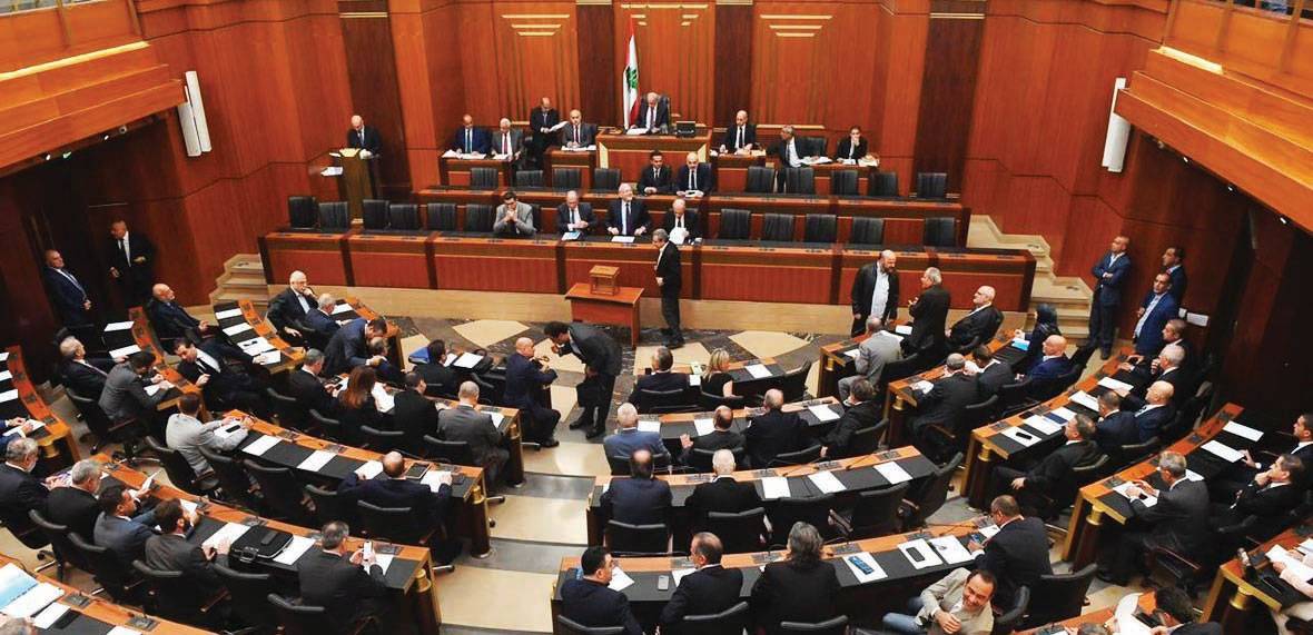 المعارضة تفشل بخرق هيئة المجلس وبري هازئاً: قولولنا مين الاكثرية
محاولة جديدة لتشكيل حكومة بـ«صمت» ... وعقد «التغييريين» أصابه الخلاف