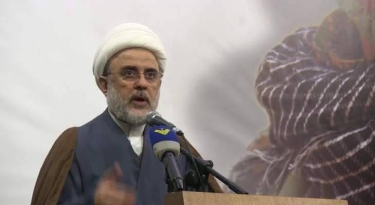 "تدخّلات السفارات تعقّد الإستحقاق الرئاسي"
حزب الله: ما يحصل في جلسات الإنتخاب ترشيحات لأسماء
لأجل الحرق والتسلية... والجديّة تبدأ عندما يتوفّر توافق وطني