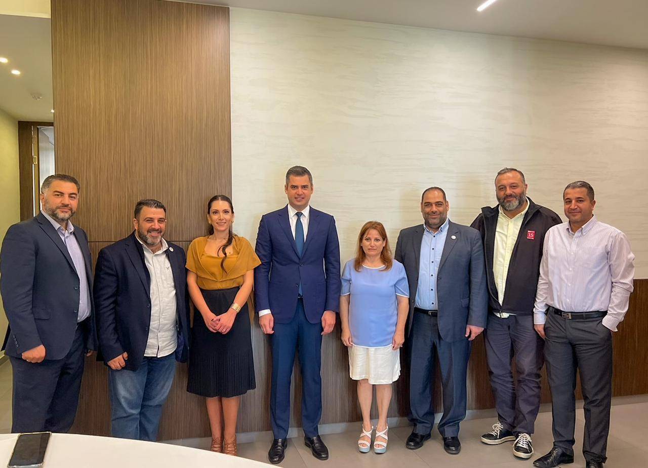 طوني فرنجيه التقى وفد
