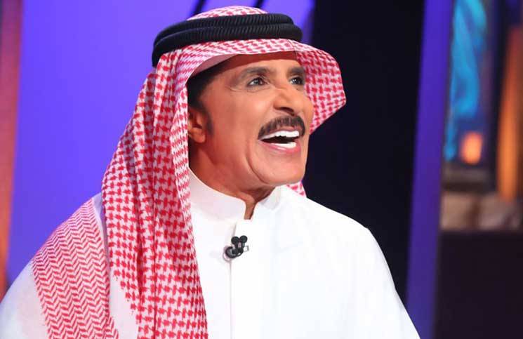 عبدالله بالخير يتابع نفسه على 15 شاشة تلفزيونية في الوقت نقسه!.. لماذا؟