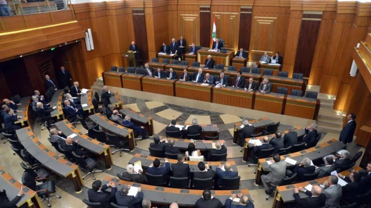 معطيات جديدة وراء تأجيل الجلسة الخامسة لانتخاب الرئيس