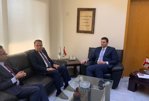 الحاج حسن عرض ملف التصدير الي العراق