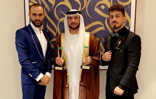 الإعلاميان زاريه باريكيان و بدوان شحميني يكرّمان سعادة عيسى بن عبدالجليل الفهيم