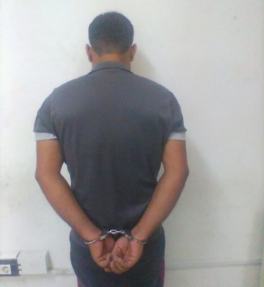 توقيف شخص في برج حمّود يسرق 
أسلاكًا كهربائيّة بالاشتراك مع آخرين