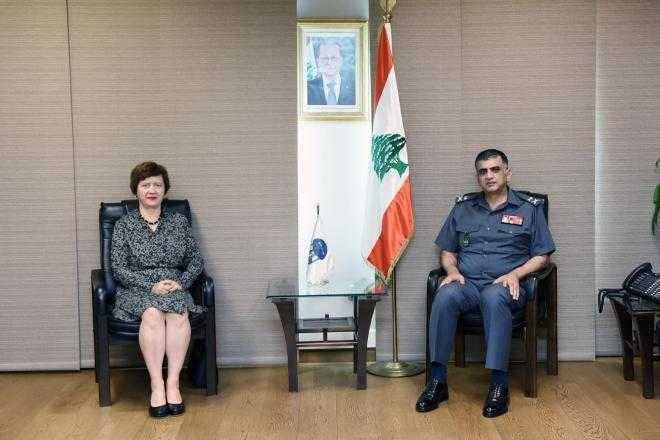 عثمان عرض الأوضاع مع فرونتسكا