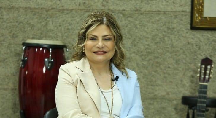 مهرجان idafa كرّم الاعلامية هلا المر…لمن اهدت الجائزة؟