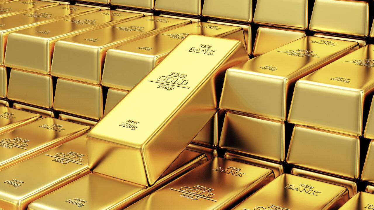 أسعار الذهب ترتفع مع تراجع الدولار