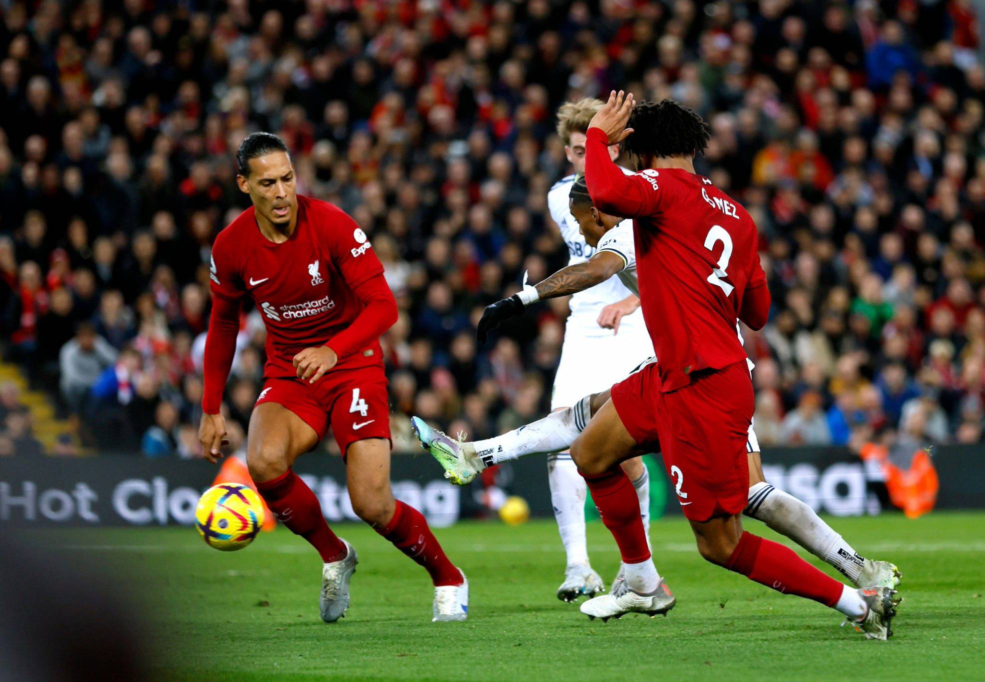 الدوري الانكليزي: ليفربول يتلقى صفعة أمام ليدز يونايتد