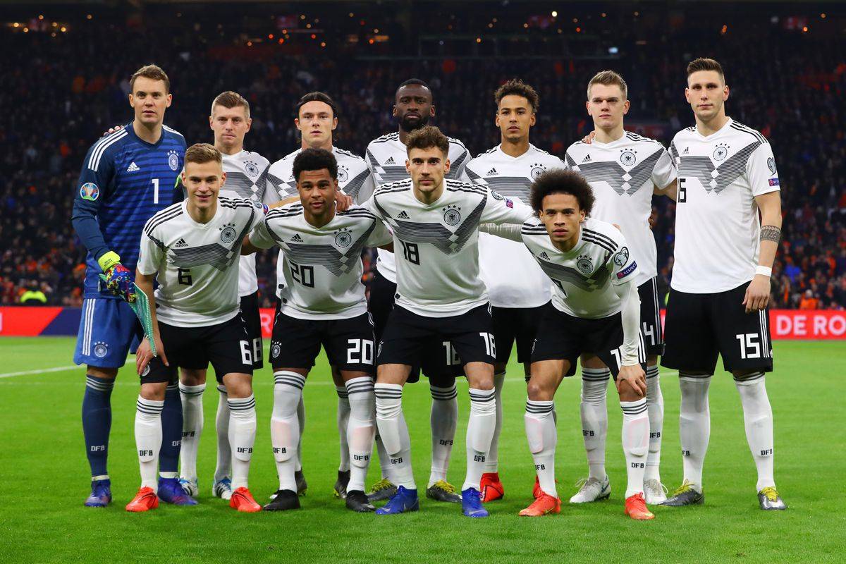 كأس العالم في كرة القدم - قطر 2022 :
ألمانيا تطارد أرقام البرازيل القياسية