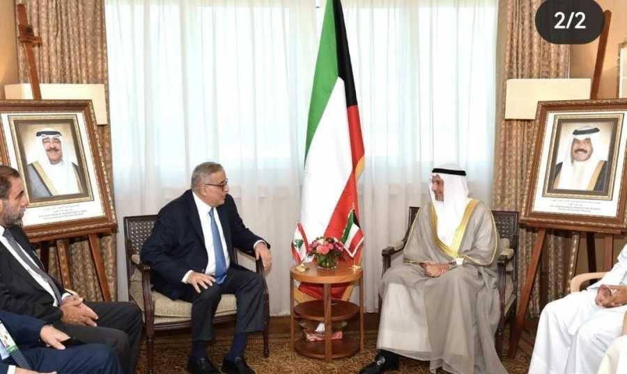 بو حبيب بحث مع نظيريه الجزائري
والكويتي في العلاقات الثنائيّة