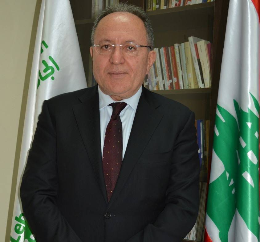 فواز يتوقع ان يرتفع حجم التحويلات المالية من المغتربين الى اكثر من ٧مليارات دولار