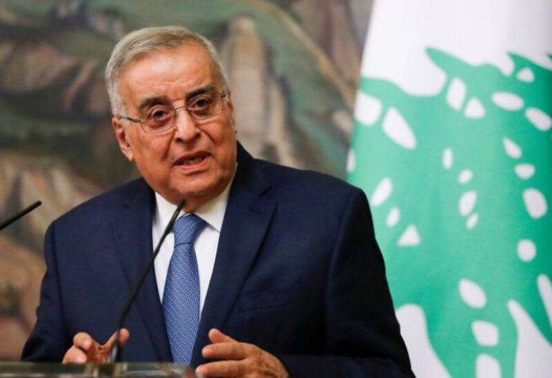 بوحبيب بحث مع عمران رضا
أهميّة مساعدة المنظمات الدوليّة للبنان
