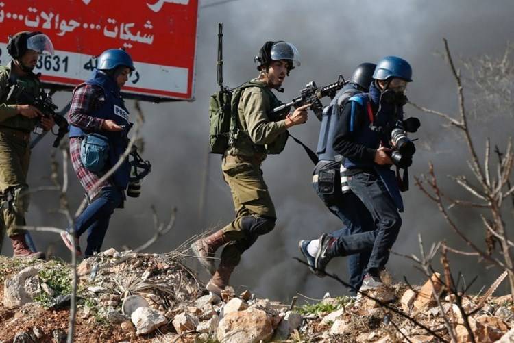 بيونغ يانغ تطلق 10 صواريخ بالستية