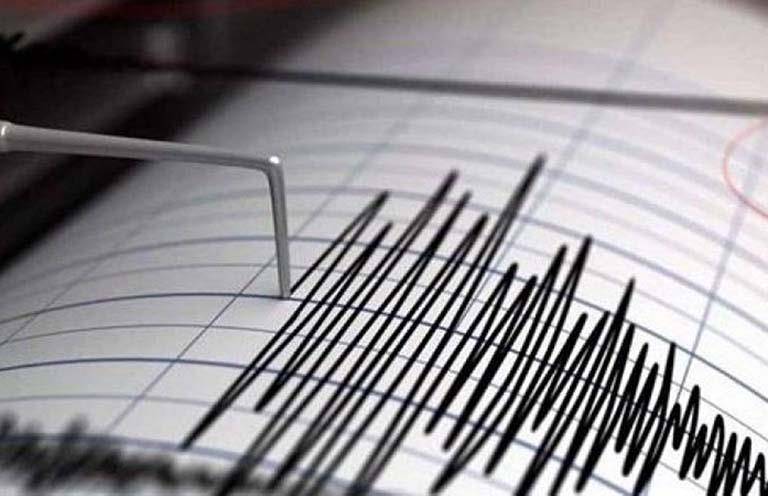 زلزال بقوة 5.7 درجات قبالة ساحل إيطاليا