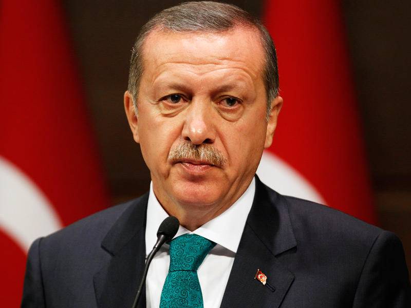 إردوغان: ندعم سياسة الباب المفتوح للناتو ونتفهم مخاوف السويد