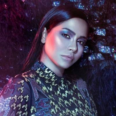 حملة مقاطعة لشيرين..وطارق الشناوي يعلق