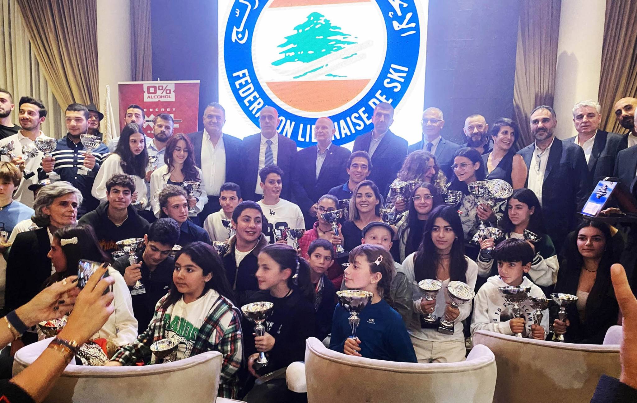 اتحاد التزلج والبياتلون وزّع جوائزه على ابطاله
كيروز : ندين العمل التخريبي في محطة الأرز
نفتخر بانجازات ابطالنا ... والتحدي كان كبيراً