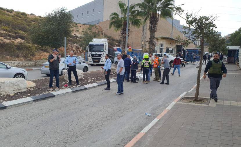 3 قتلى و3 جرحى بهجوم نفّذه فلسطيني قرب مستوطنة أرئيل الإسرائيلية