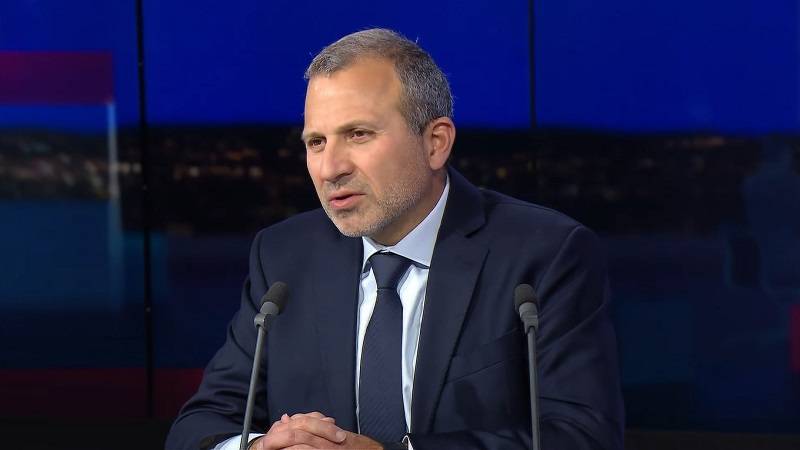 "حراك الوقت الضائع".. هكذا علّق الفرنسيون عن زيارة باسيل لباريس!