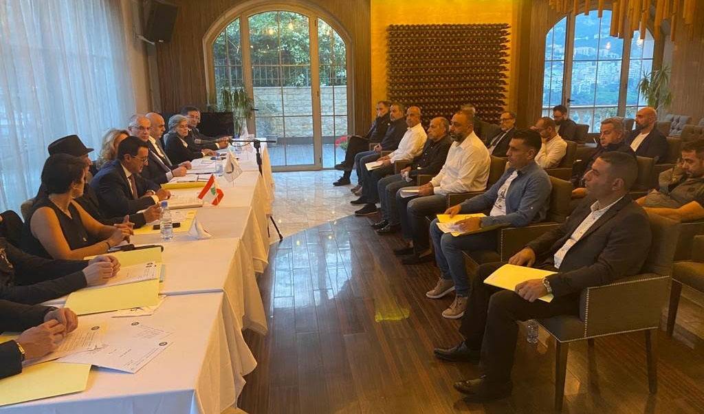 الجمعية العمومية لاتحاد التزلج والبياتلون
صادقت بالاجماع على البيانين الاداري والمالي