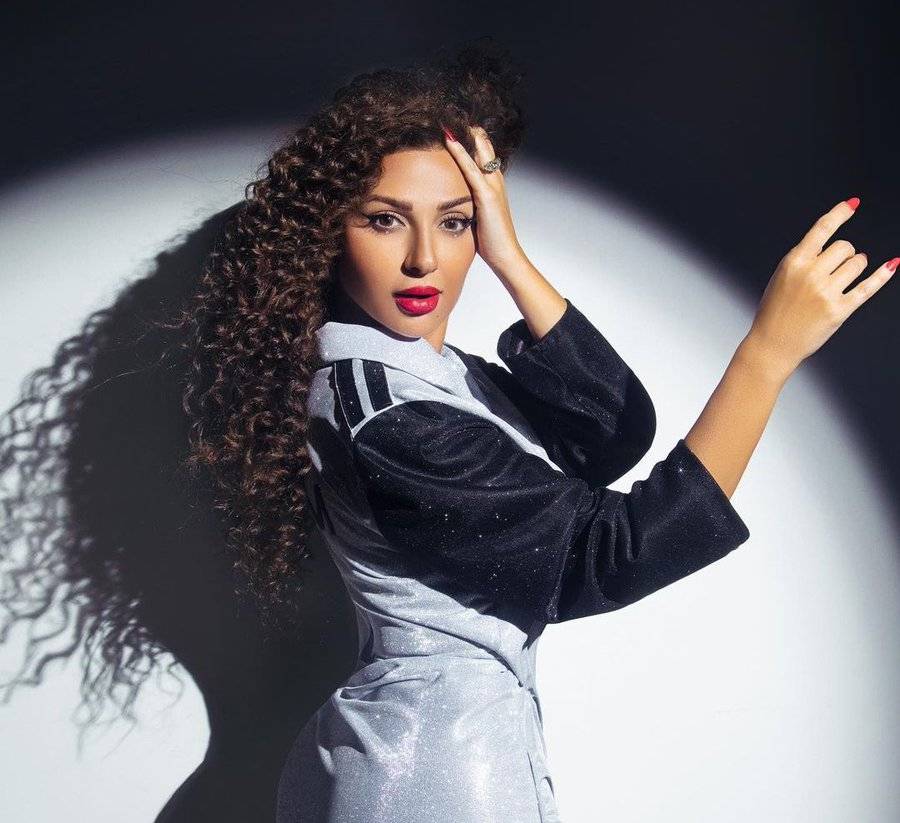 ميريام فارس تكشف كواليس أغنية كأس العالم