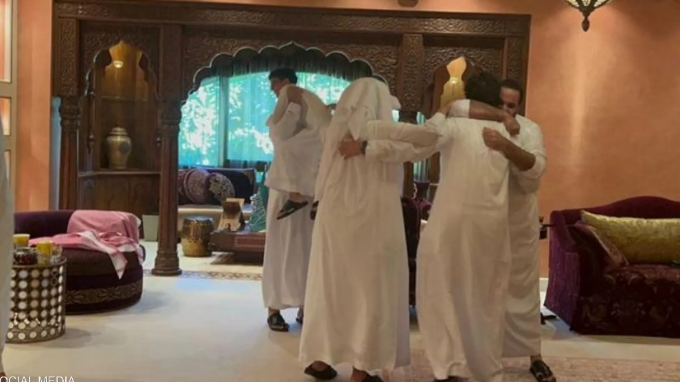 بالصورة- هكذا احتفل ولي العهد السعودي بفوز "الأخضر"